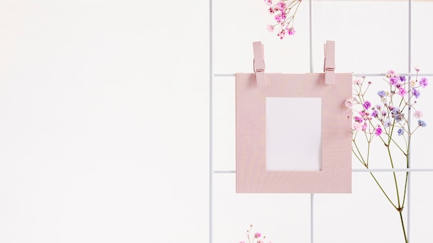 Sekrety tworzenia kapsułowej garderoby: jak zbudować stylowy i funkcjonalny zestaw na każdą okazję