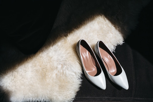 Jak wybrać idealne buty na specjalną okazję, które łączą elegancję z komfortem?